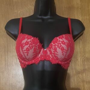⭐️6/$55⭐️ [Pls Read] Victoria’s Secret Dream Angels Lined Lace Demi Bra